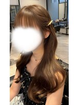 ジル(JILL)&nbsp;柔らかいベージュに小顔矯正レイヤーカット♪
