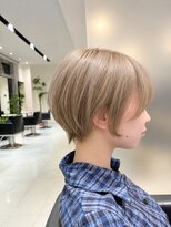 シュール ヘア プロデュース(SUR HAIR PRODUCE)&nbsp;ショートスタイル×ワンブリーチ×ベージュ