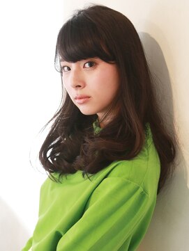 髪質改善と縮毛矯正の専門店 サンティエ(scintiller) ナチュラルな柔らかいウェーブ スタイル