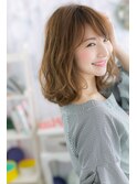 くびれカールで女子力UP！ラフふわミディa