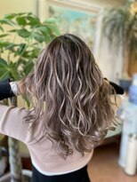 アマンドール(Aman D'or)&nbsp;バレイヤージュ