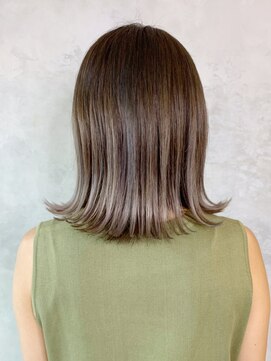 アイティー バイ アルバム 浦和店(IT by ALBUM) ソフトグレージュ_オリーブカラーハイライトカラー_ba240521