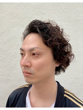 ヘアークリエイション クラフト(HAIRCREATION CRAFT) 左をバリカンでスッキリ髪を隠れる長さに ドラケン風ヘアー