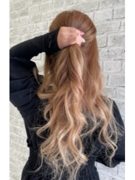 ネイキッド ヘアーズ ユニット(Naked HAIRS UNIT) 大人抜け感カラー♪