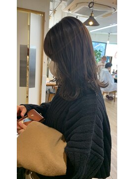 ネオリーブ クーロ(Neolive curro) 大人レイヤーミディ♪