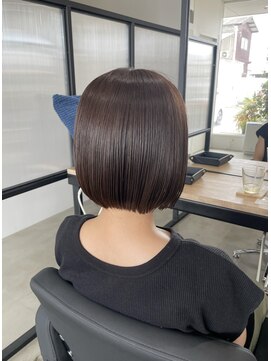 フープヘアー(HOOP.HAIR) 切りっぱなしボブ