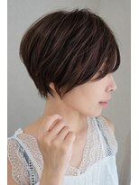 シェリー(Cherie)&nbsp;大人ナチュラルレイヤーショートボブ