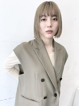 ココ 本八幡(KOKO) 黒髪クラゲヘアーオリーブグレー小顔ココアベージュ丸型卵型ボブ