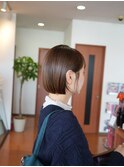 透明感ミニボブ