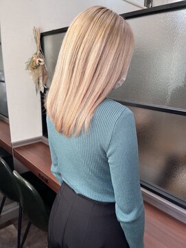 プチメゾントウキョウ(Petit Maison Tokyo) ホワイトベージュ_セミロング