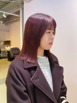 イト(ito) 【 ito ／ 梅田 】ラベンダーピンクカラー×切りっぱなしロブ