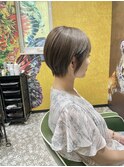 忙しいあなたに!乾かすだけの丸みショート×ミルキーグレージュ