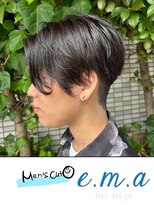 エマヘアデザイン(e.m.a Hair design)&nbsp;センターパート
