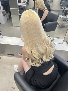 ザ オーダー(THE ORDER) 黒髪/ボブルフ/ネビージュ/小顔/ワンレン/栄/髪質改善/前髪