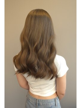 モア(more) マロンベージュ