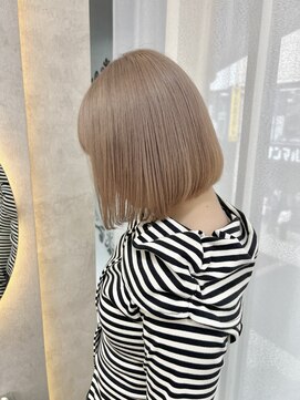 ルノン シェリー(LUNON cheliy) ホワイトグレージュミニウルフチェリーブラウンデジタルパーマ