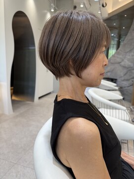 ソワネ 表参道(soigne) 表参道髪質改善カラーウルフショートボブアッシュグレージュ40代