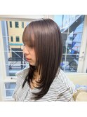 透明感カラー×レイヤーカット