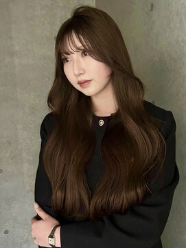 ヨーク(YOKE) ロングレイヤーくびれヘア韓国ヘアダブルカラーヘーゼルベージュ