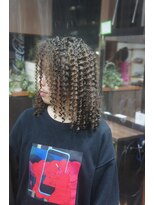 ヘアーエゴブラック(Hair EG-O Black+1)&nbsp;特殊B系スパイラルパーマです！！