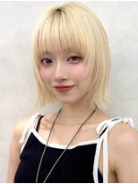 アッシュ 新杉田店(Ash)&nbsp;新杉田レイヤーカット韓国ダブルカラー顔周り前髪カットボブ
