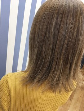 ノア ヘア リラックス(noa hair relax) ベージュ×ハイトーン