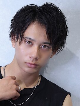 コンフィデンス メンズヘアー(confidence MEN'S HAIR) 【大人めセクシー感】スパイラルセンターパート