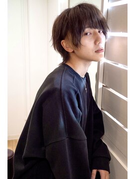 アルス ウィズ アクロス オモテサンドウ(aluss with AKROS omotesando) ミニマムショートウルフ　耳掛けナチュラル