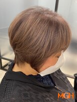 エゴイスト(EGOIS&)&nbsp;魅せるグレイヘア　明るめグレージュ