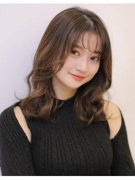 アグ ヘアー ロイス 新越谷店(Agu hair royce) 《Agu hair》柔らかくびれウェーブセミ