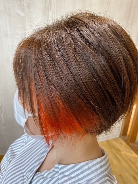オレンジベージュインナーカラーブリーチショート北浦和髪質改善