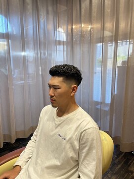 ヘアーイーダッシュ(HAIR E') 極道パーマ