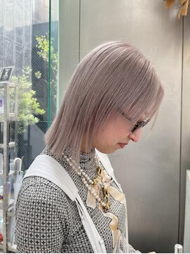 シェリ ヘアデザイン(CHERIE hair design) silver white