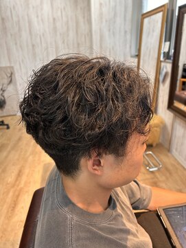 レーベ(Lowe) パーマスタイル(ツイストスパイラル)