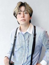 スタイリスト紹介【伊藤 佑記 @yu_kihair】理想の女性像へ。似合わせカット&カラーならお任せ。[銀座駅]