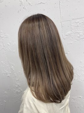 ヘアサロン エフ 渋谷(F) ハイライトグレージュスタイル