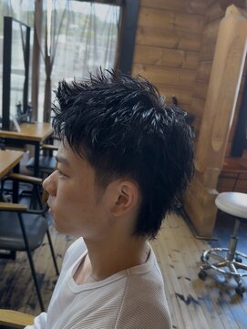 ヘアーアンドビューティー ザ ビー(Hair & Beauty the B) スパイキーウルフ