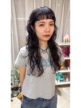 シプレ(cipre)&nbsp;ウェーブパーマで叶う抜け感ロング