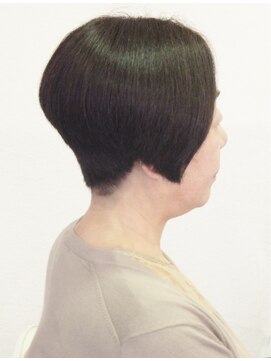 プリマベーラ(Primavera) 辛口モードヘア