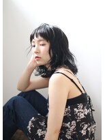 ラウレア(Laulea)&nbsp;[Laulea★女性限定サロン]束感バングと無造作ウェットウェーブ