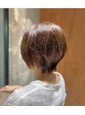 首元スッキリショートボブ
