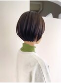 大人可愛い丸みショートボブ