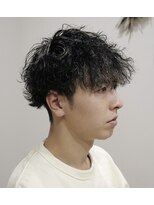 ウィスカーヘアー(whisker hair)&nbsp;ツイストスパイラル　大人パーマ