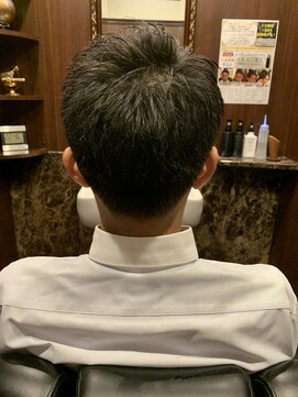 プラウド(PROUD) ソフトモヒカン/田町/眉カット/ビジネススタイル/メンズカット/