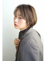 モコ(MOCO)&nbsp;重いボブに飽きたら自然な抜け感の愛され小顔ボブに(サイド）