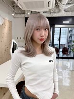 アメリ 新宿(Ameri) ナチュラルくびれ巻き×ミルクティー