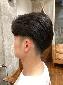 シルフィ(sylph) ツーブロックのメンズカット