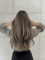 ネックス 表参道本店(nex)&nbsp;デザインカラーレイヤーカットウェットヘアオリーブベージュ白髪