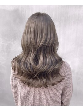 Moana【大宮】#ダブルカラー#ブリーチ#グレージュ#透明感