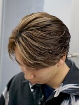 オーバル ジングウマエ(OVARL jingumae)&nbsp;フェザーパーマサーフカールシャドウパーマ